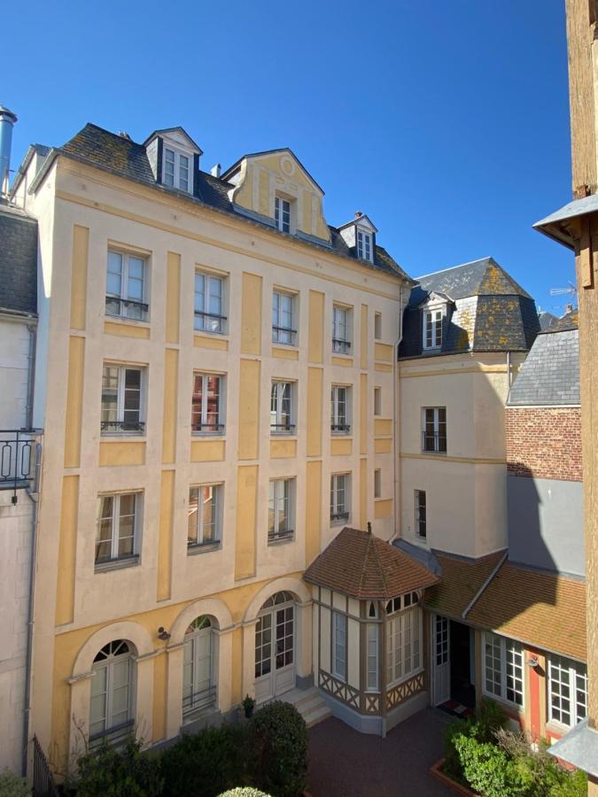 Le Petit Flaubert Apartment Trouville-sur-Mer Bagian luar foto